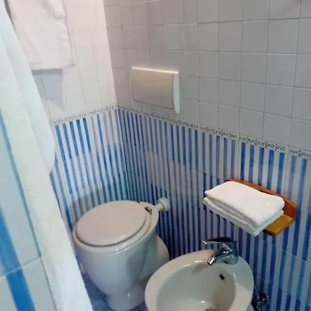 Ferienhaus La Casetta Glicine *